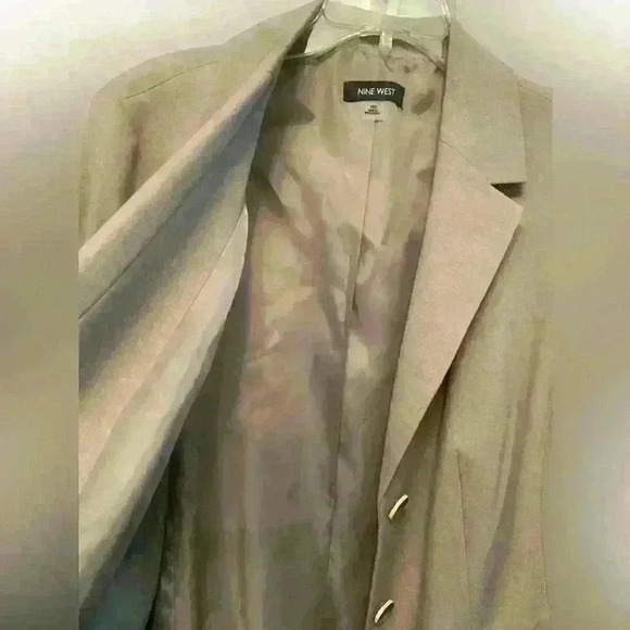 Nine West Blazer - Picture 4 of 5